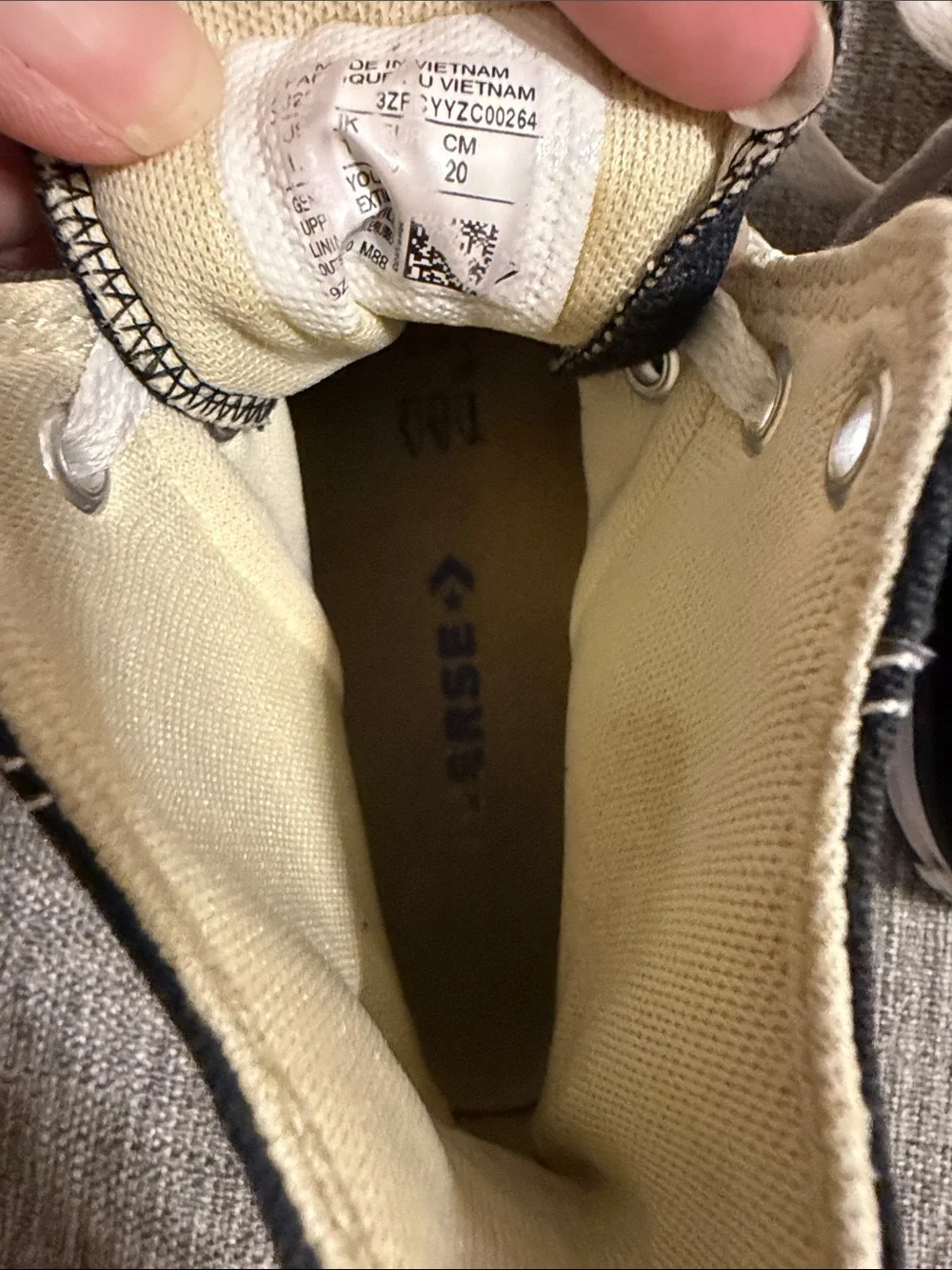 Converse size black